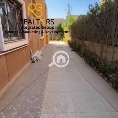 توين هاوس 3 غرف نوم للايجار في 6 أكتوبر، الجيزة - 4. png