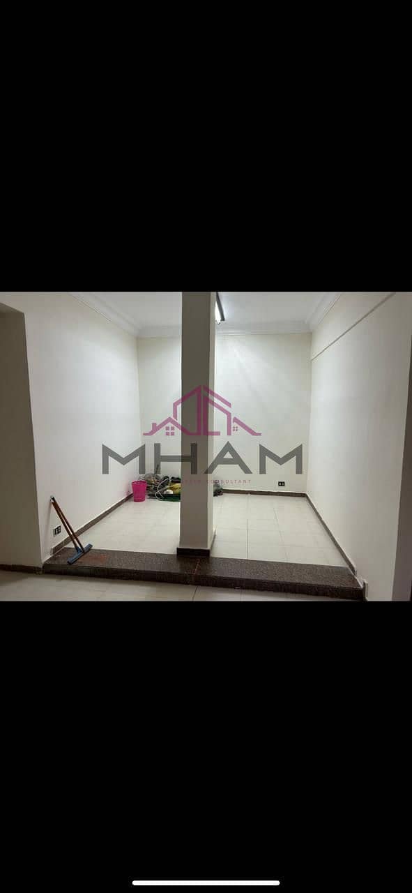 6 photo_5956372015054785437_y. jpg