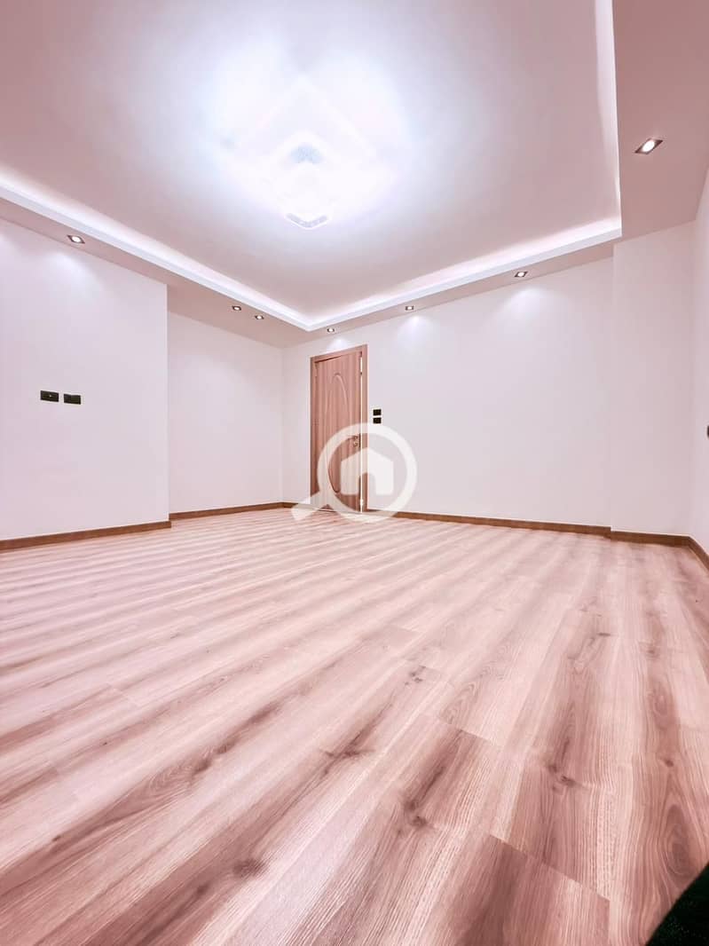 15 6927cd17-fc59-40b5-9be0-cac9241f19b5 (1). jpg