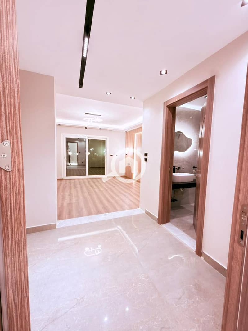 25 e6025aee-307c-4337-913f-efd4d4dac730. jpg