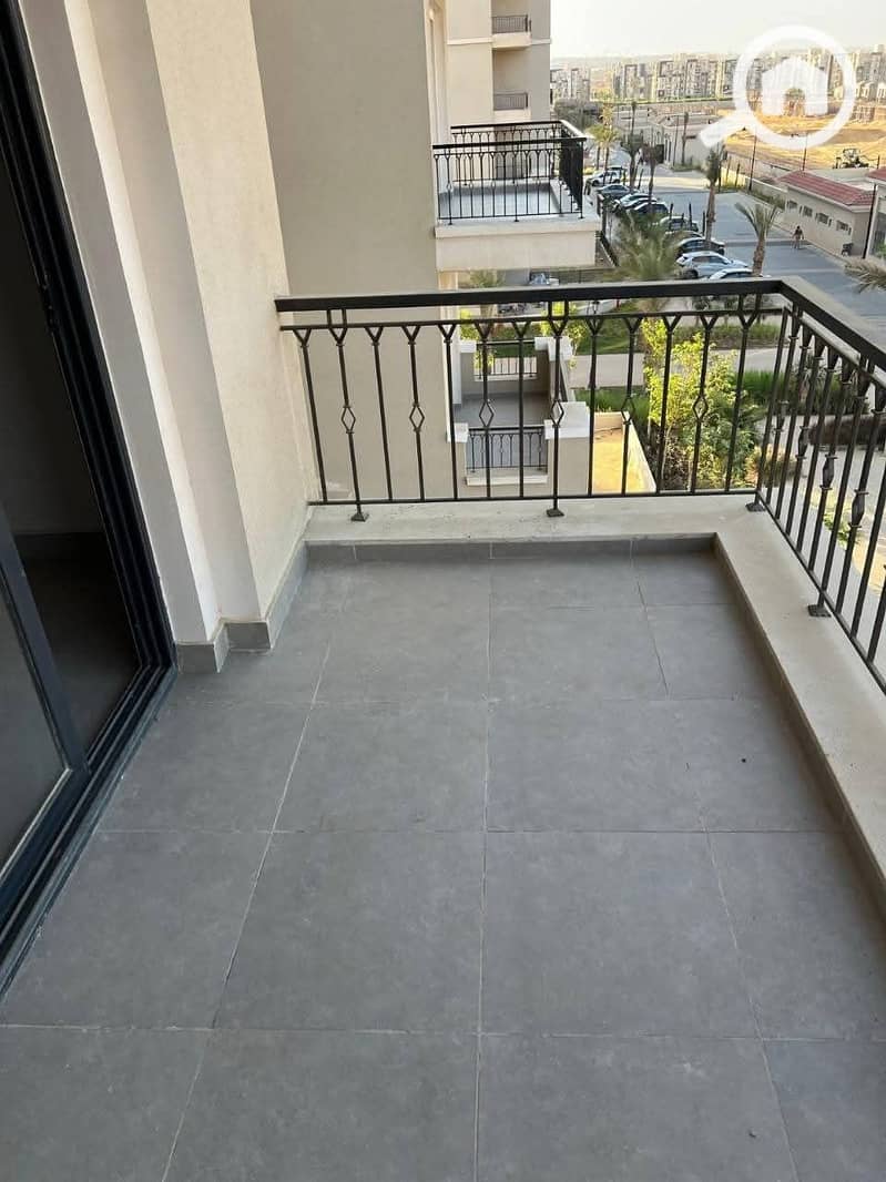 3 604acbb2-a793-4f9a-a2e8-2765681d35fa. jpg