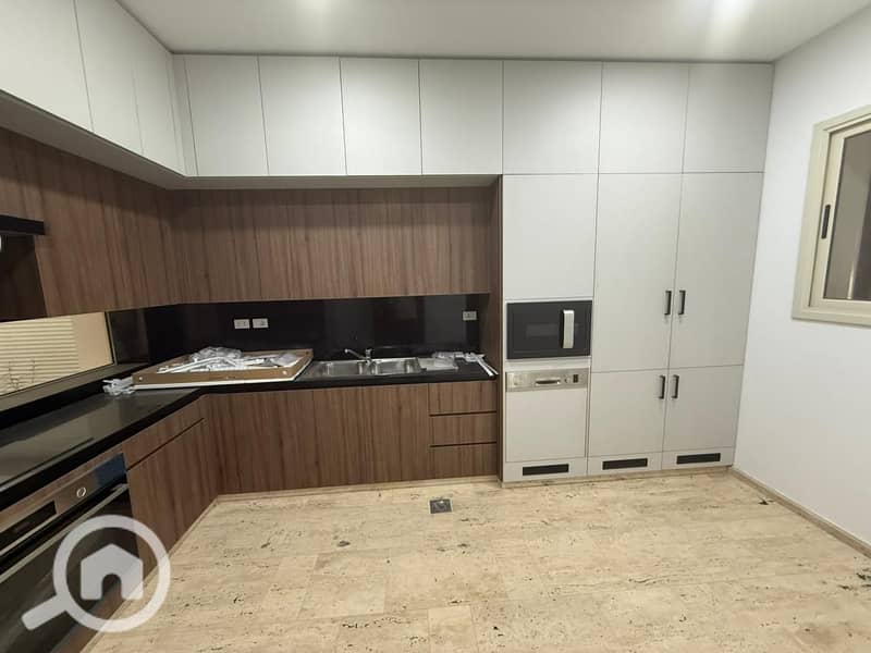 10 WhatsApp Image 2025-11-09 at 7.17. 40 PM (3). jpeg