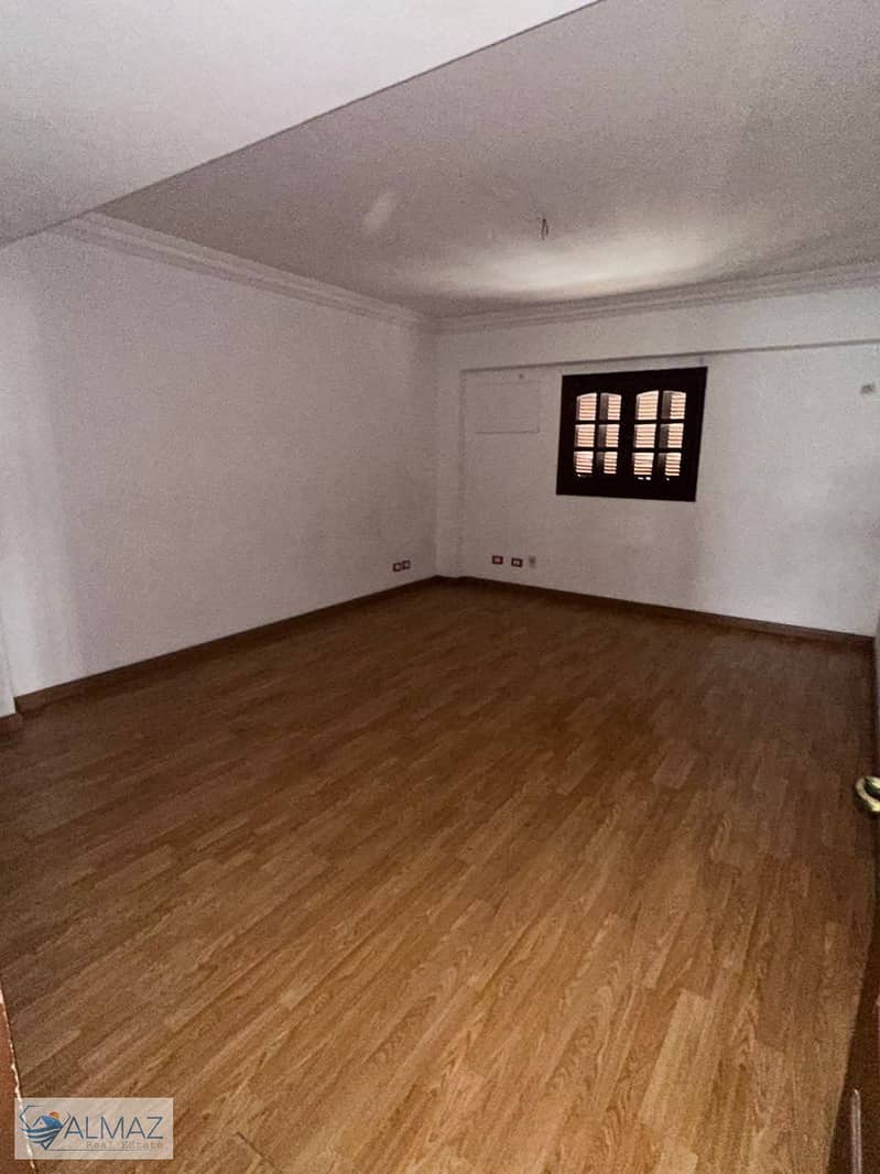 5 WhatsApp Image 2025-12-31 at 3.25. 49 PM (2). jpeg