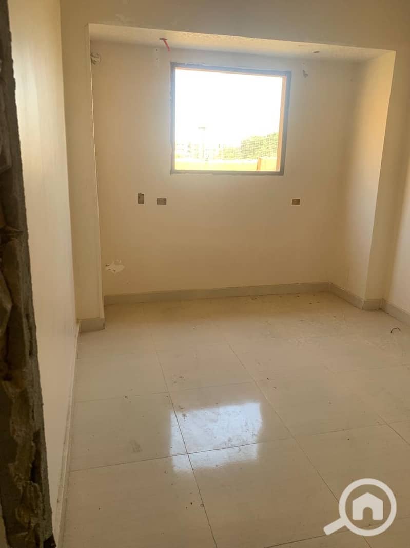 6 36ff9175-9eb8-4253-93ab-12886833bd2a. jpeg