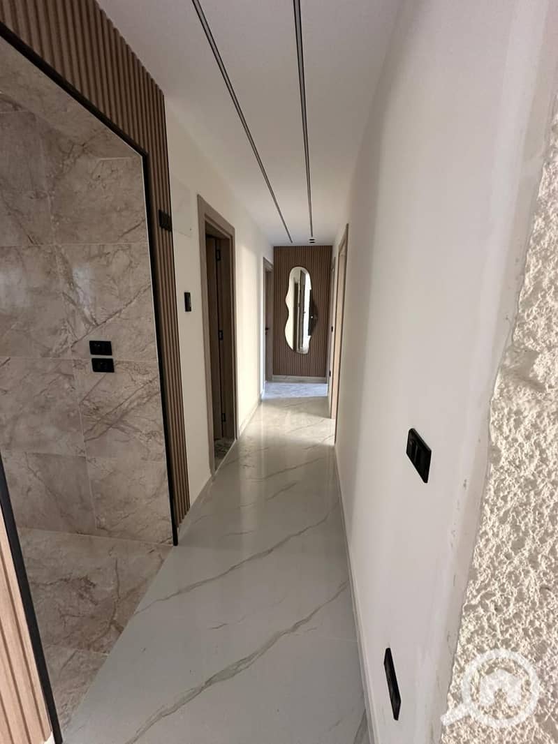 2 WhatsApp Image 2025-12-31 at 3.37. 46 PM (3). jpeg