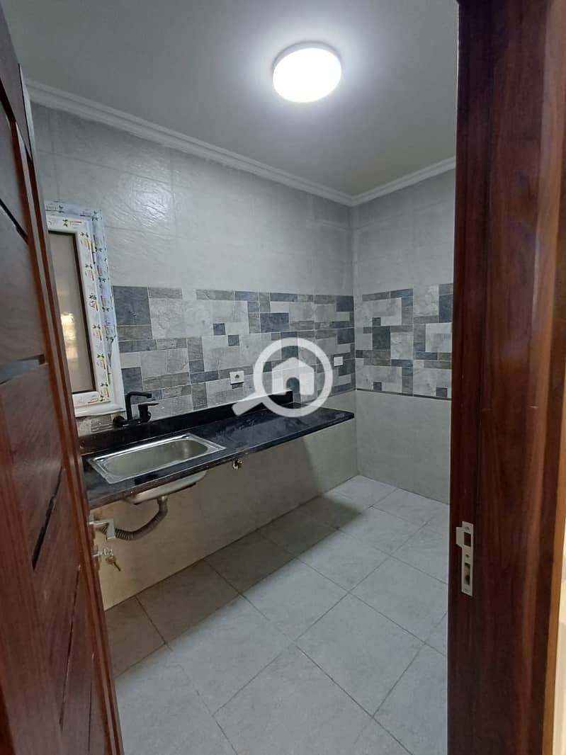 5 6ac28c14-b102-4a7c-9b12-1938df41c4f9. jpg