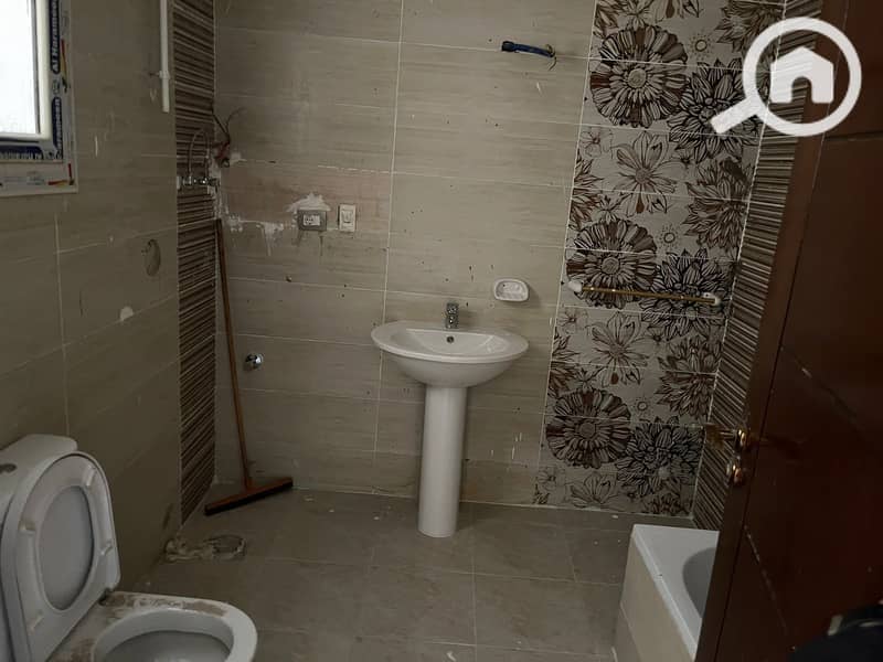 7 WhatsApp Image 2025-08-17 at 12.30. 01_bc662d7a. jpg