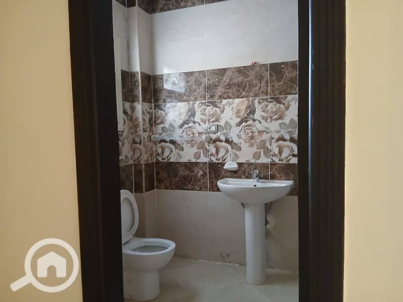 8 WhatsApp Image 2025-04-12 at 15.39. 33_8a2dcc42. jpg