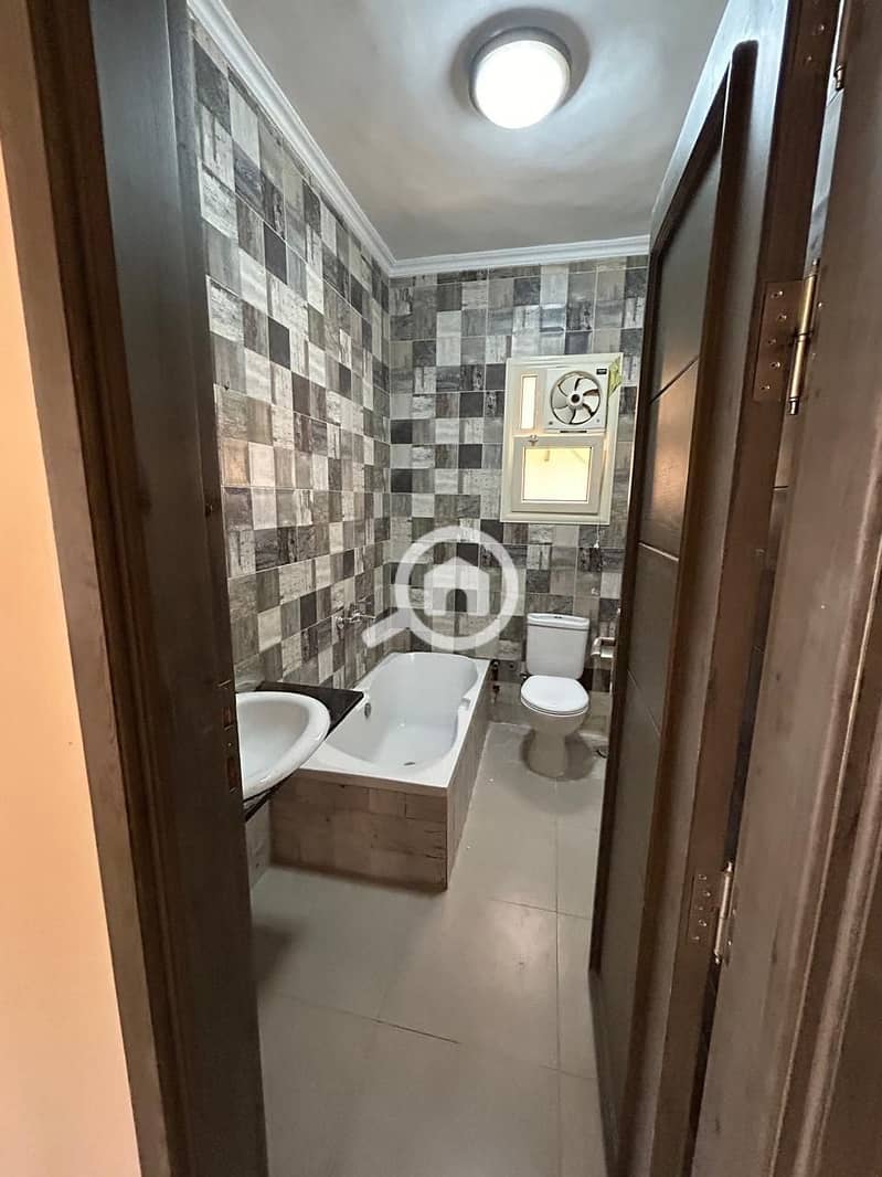 17 WhatsApp Image 2025-12-29 at 18.26. 20 (2). jpeg