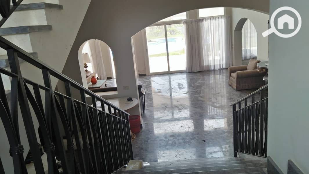 10 397b59fd-232d-40d1-baf7-509254490356. jpeg