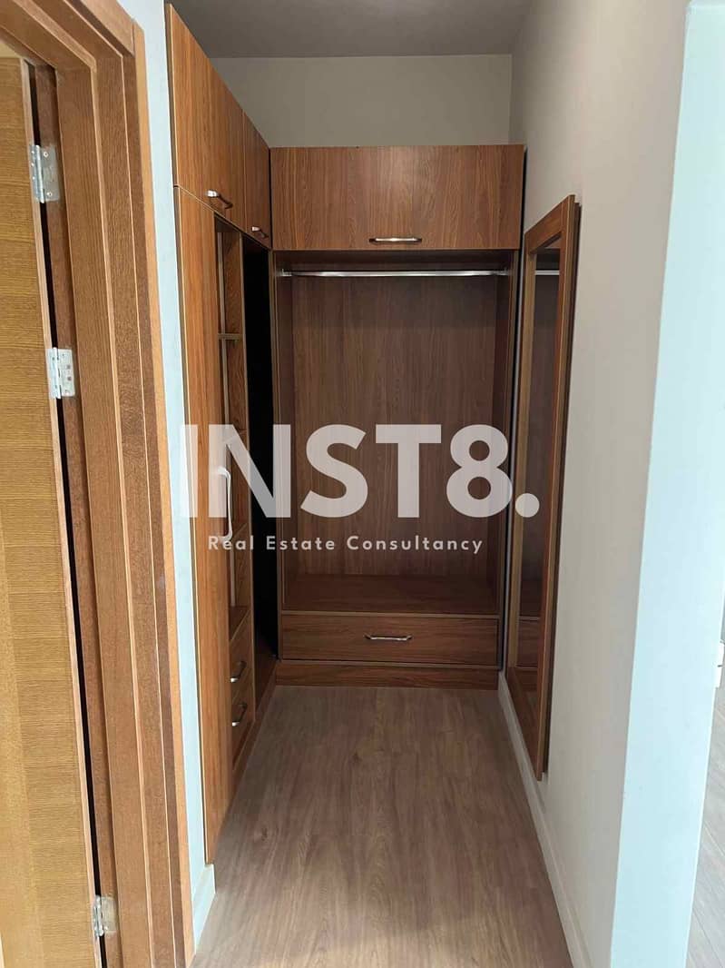 6 6931f5d66f8fb_uploads6931f5d66f790. jpeg