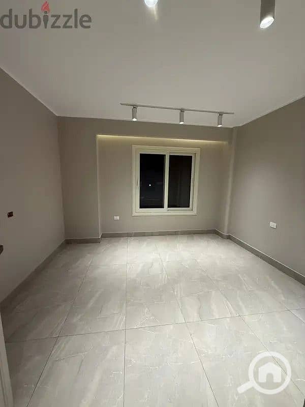 8 WhatsApp Image 2025-12-15 at 12.30. 25 PM (1). jpeg