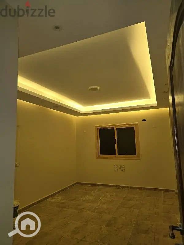 5 WhatsApp Image 2025-12-18 at 11.58. 13 AM (3). jpeg