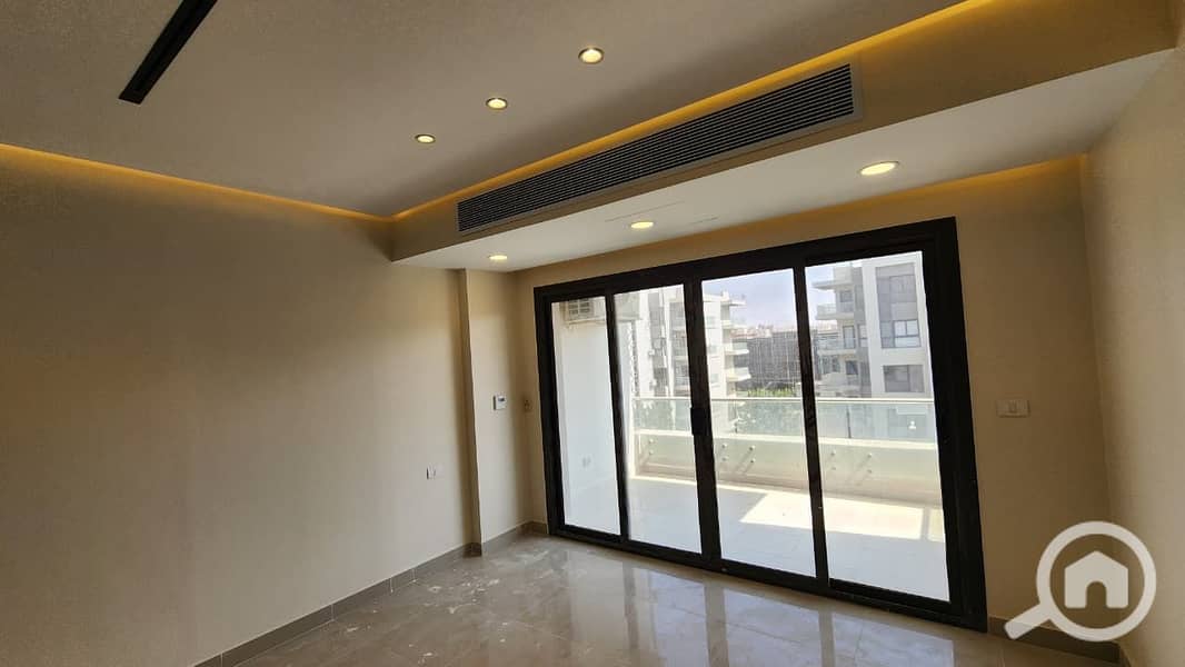 12 WhatsApp Image 2025-12-18 at 11.59. 33 AM (4). jpeg