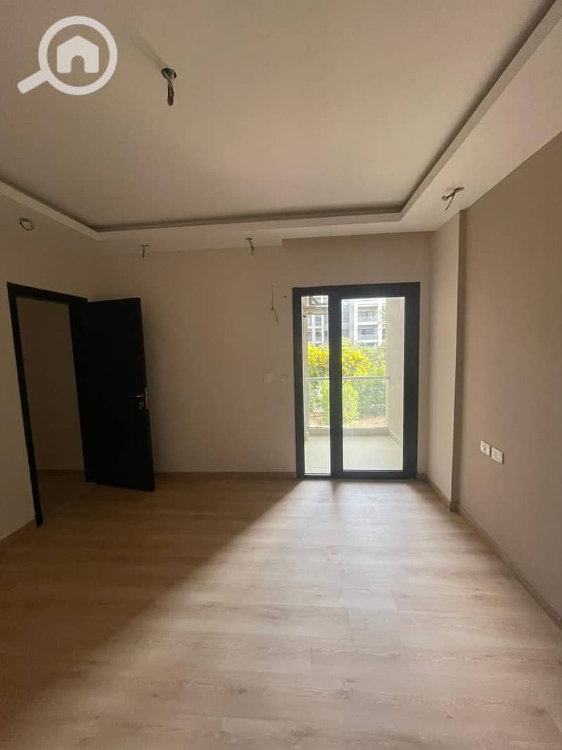 5 WhatsApp Image 2025-12-18 at 12.39. 17 PM (1). jpeg