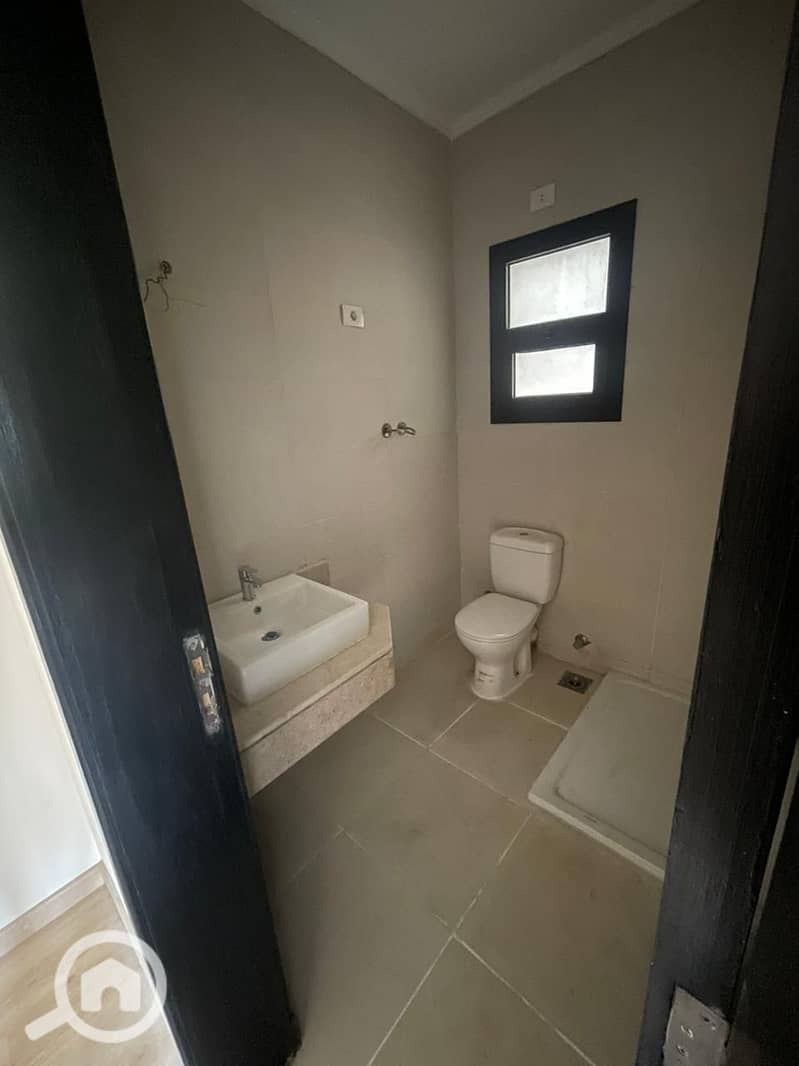 16 WhatsApp Image 2025-12-18 at 12.39. 00 PM (1). jpeg