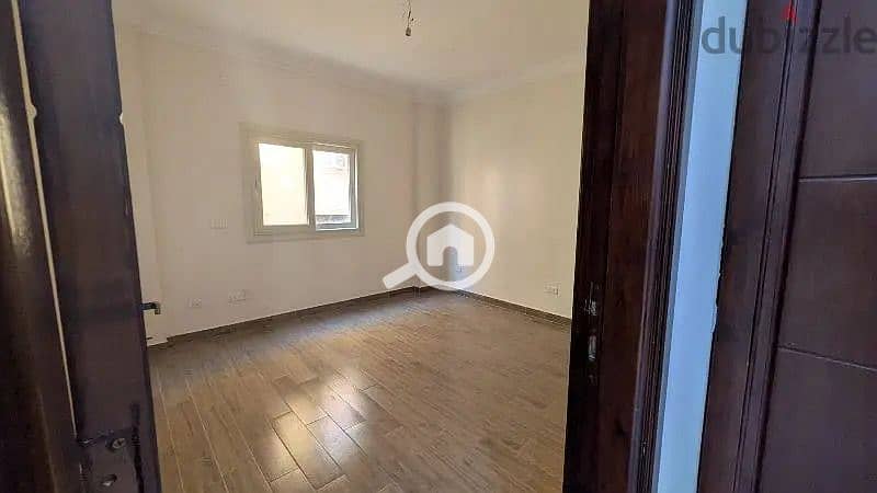 8 WhatsApp Image 2025-12-03 at 12.31. 25 PM. jpeg