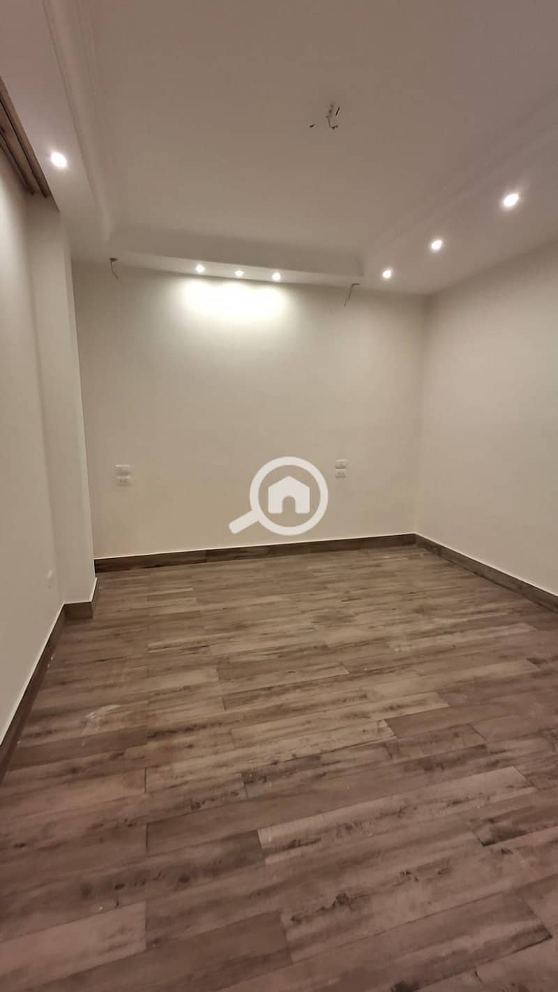 11 WhatsApp Image 2025-12-11 at 12.11. 06 PM (1). jpeg