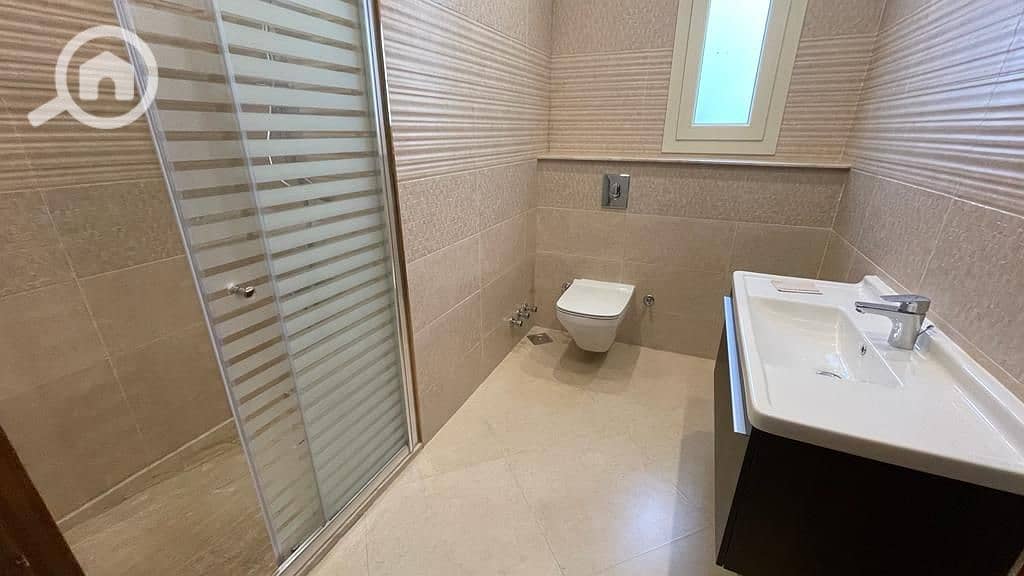 4 WhatsApp Image 2021-12-05 at 3.32. 37 PM (5). jpeg