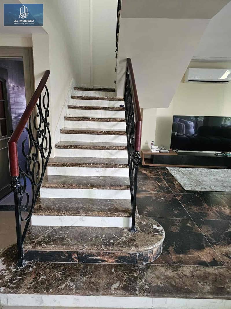 4 cf622d10-302b-4ca0-aeea-01702024734a. jpg