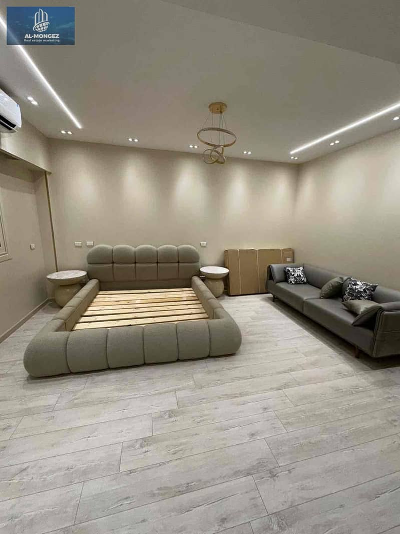 8 64e7a975-b76b-44c8-a0d9-f12d46c86fb7. jpg