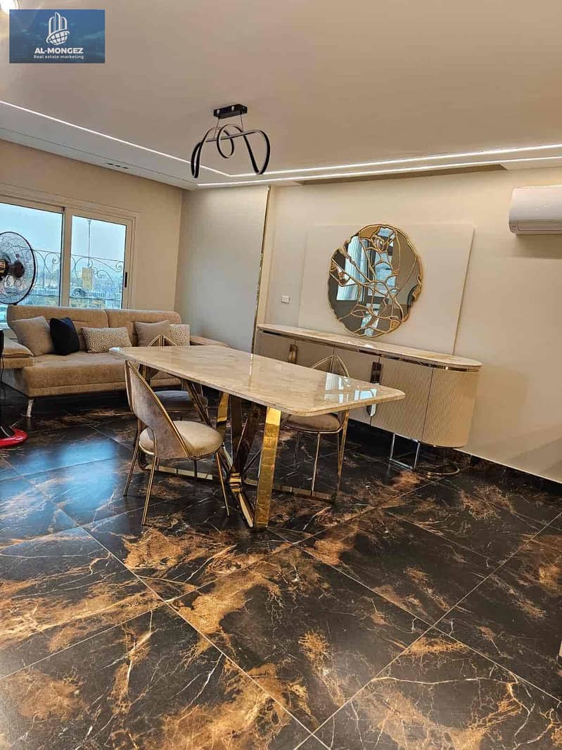 11 c533c3eb-9856-48dc-b6b7-4d1a3df1c878. jpg