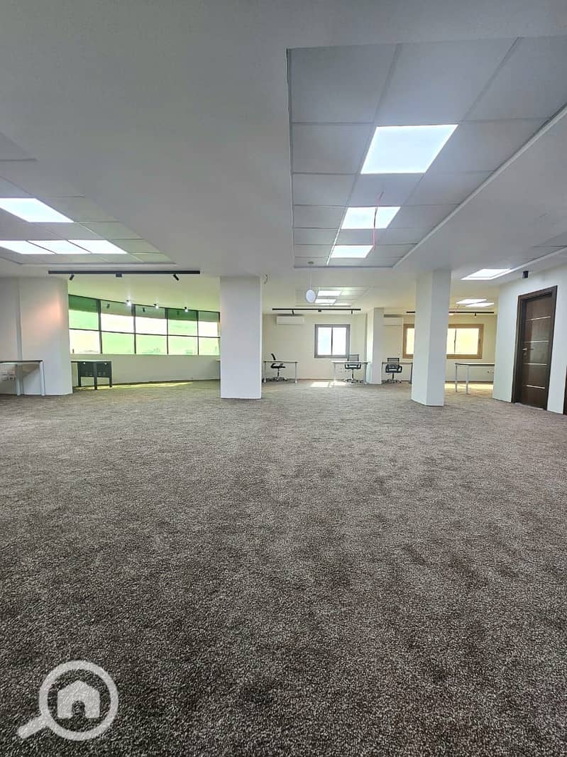 6 WhatsApp Image 2025-12-07 at 2.55. 20 PM (2). jpeg