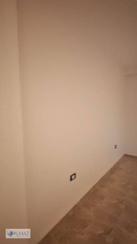 35 WhatsApp Image 2025-12-31 at 4.31. 30 PM. jpeg