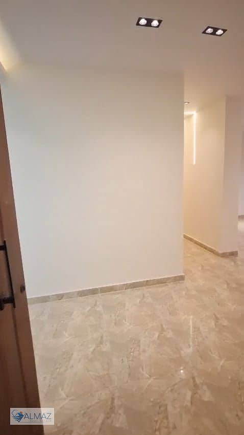 37 WhatsApp Image 2025-12-31 at 4.31. 35 PM (5). jpeg