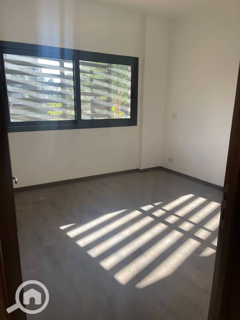 9 c8bccf20-78f9-4d3c-980d-0bf7e7d9aeec. jpg