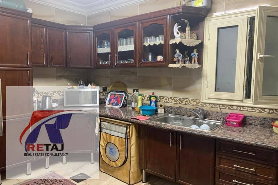 12 d44be612-def0-484b-9d18-024230fb8932. jpg