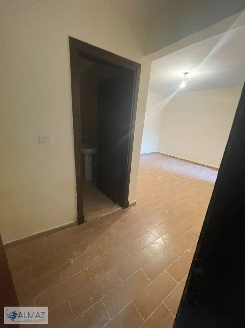 5 WhatsApp Image 2025-12-31 at 4.53. 08 PM. jpeg