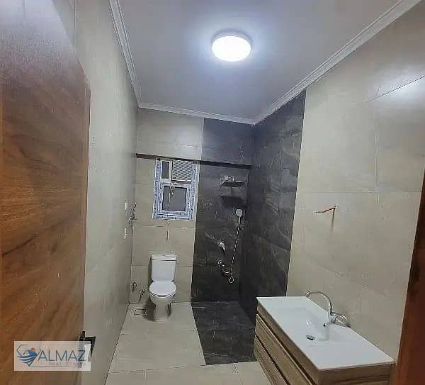 4 WhatsApp Image 2025-12-31 at 5.03. 23 PM. jpeg