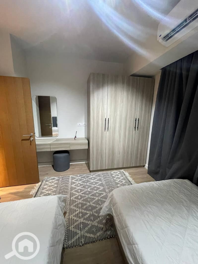 11 WhatsApp Image 2025-10-12 at 14.13. 50_6f4df9ae. jpg