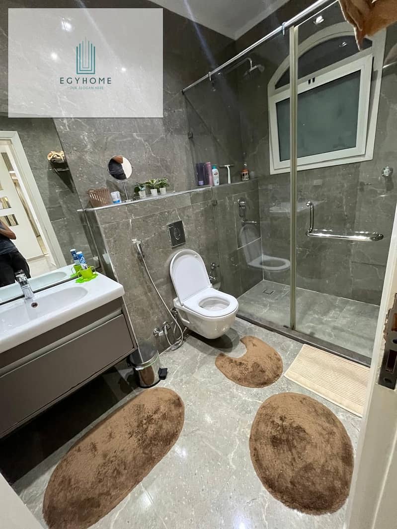 7 78c65fbc-d259-4c90-9c6b-bcd6e1cec7d4. jpg