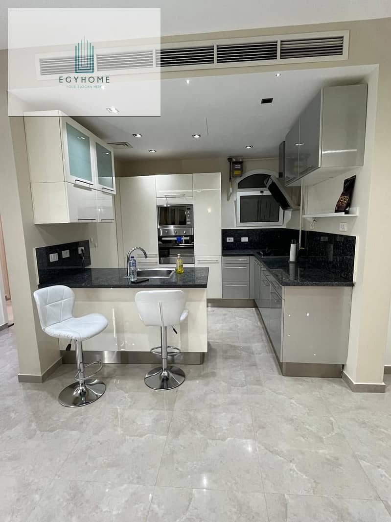 9 0a034920-2415-430a-b236-8b7159b2b78a. jpg