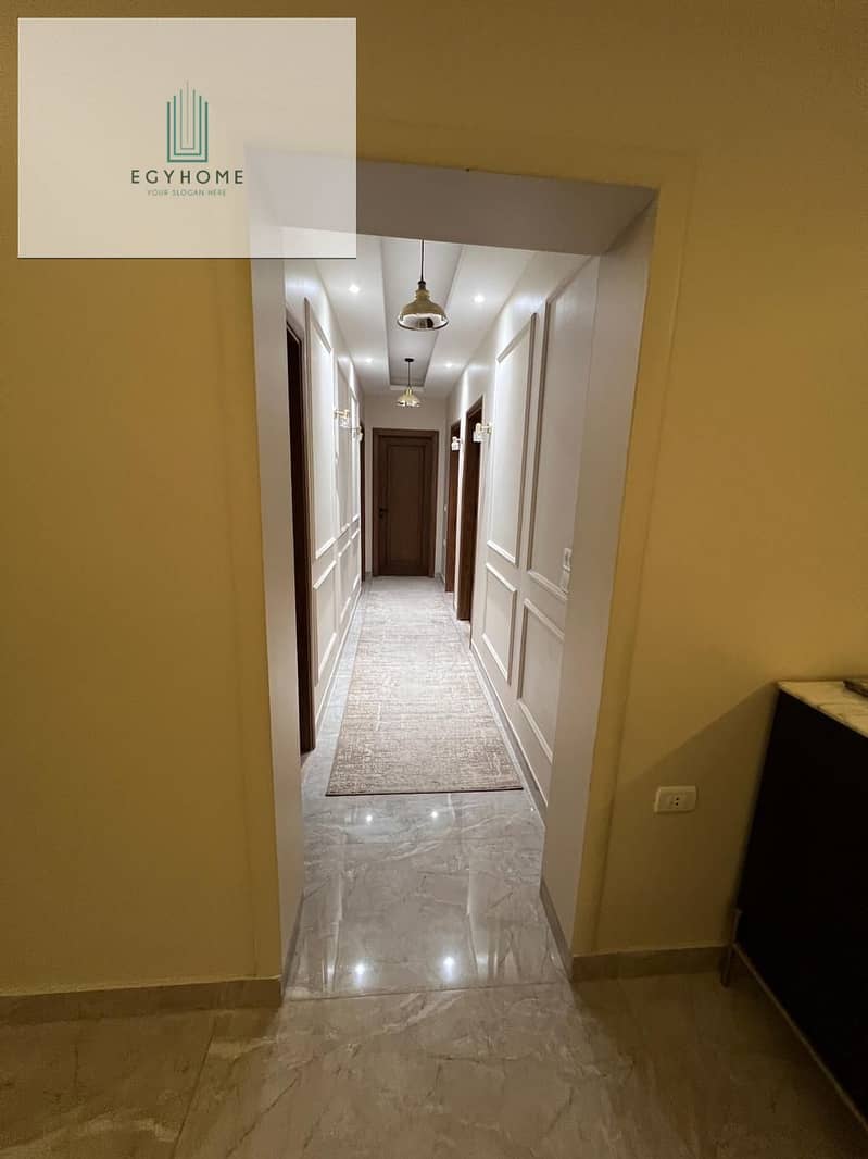 11 cfbcd412-47e2-41d4-8415-b7e4321d9bcd. jpg