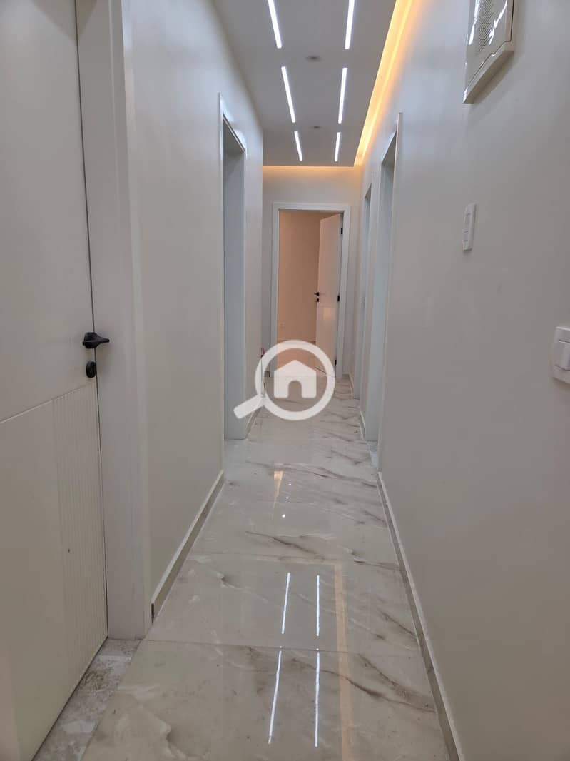 16 WhatsApp Image 2025-12-30 at 18.06. 49 (1). jpeg