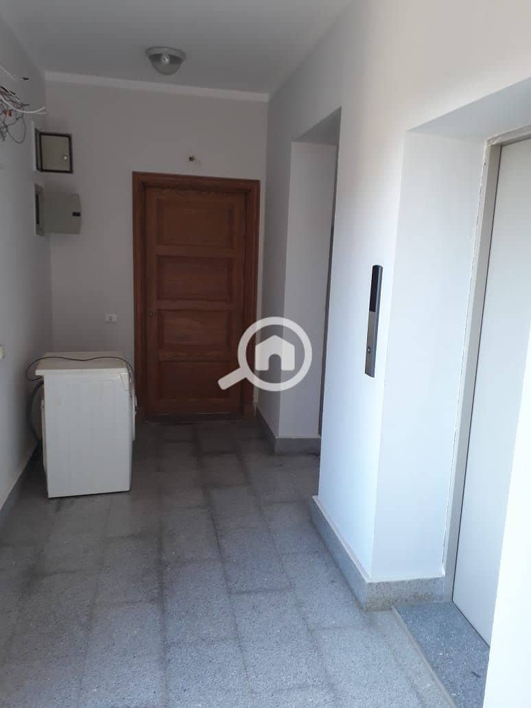 10 WhatsApp Image 2025-12-28 at 10.56. 43 PM. jpeg