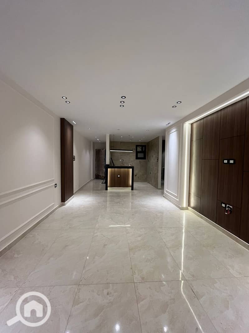 5 50858f5e-3ddc-4ab7-9344-0f9d6fc491d0. jpg