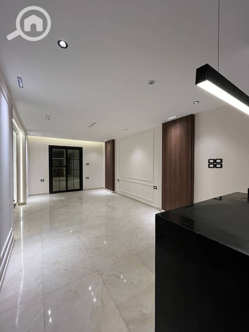 9 d2e96b3c-bd61-4166-8207-c26cad1e6046. jpg