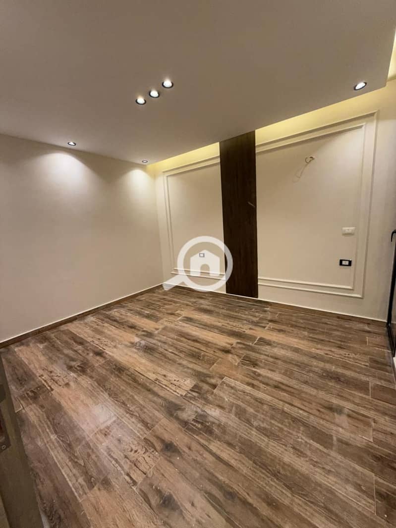 11 39ac49d0-0ca7-4617-aefe-6f2861afb5d1. jpg