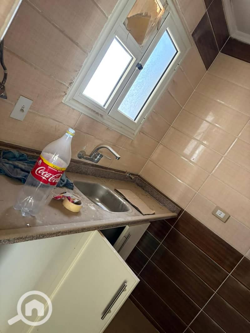 5 00ad9598-0c57-47fc-ae25-8485f4e788e7. jpg