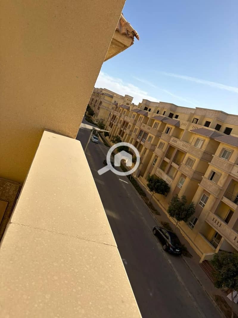 14 a4bee0c4-5ec4-458d-bcdf-7f6af0808e43. jpg