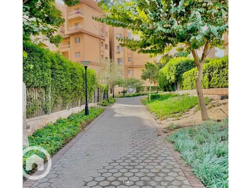 7 76521d8d-c565-4d74-9b65-a0ff3d2b06fb. jpg