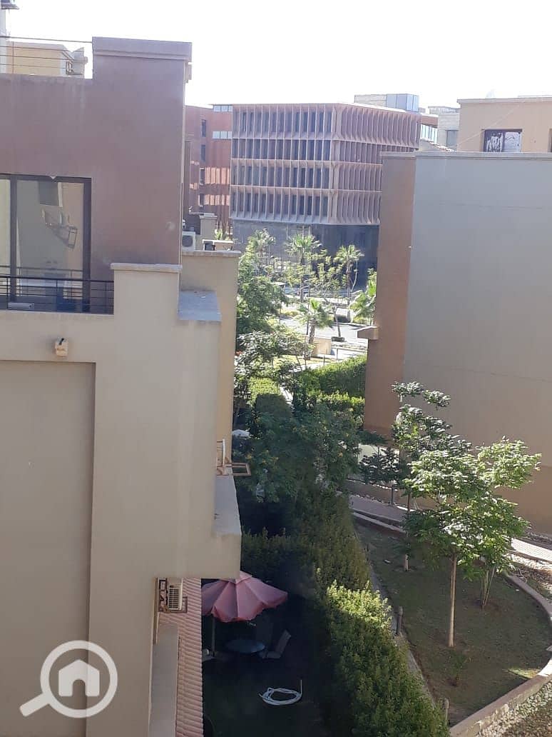 14 fe8eb040-18f0-4b27-b22c-cac22dd727c2. jpg