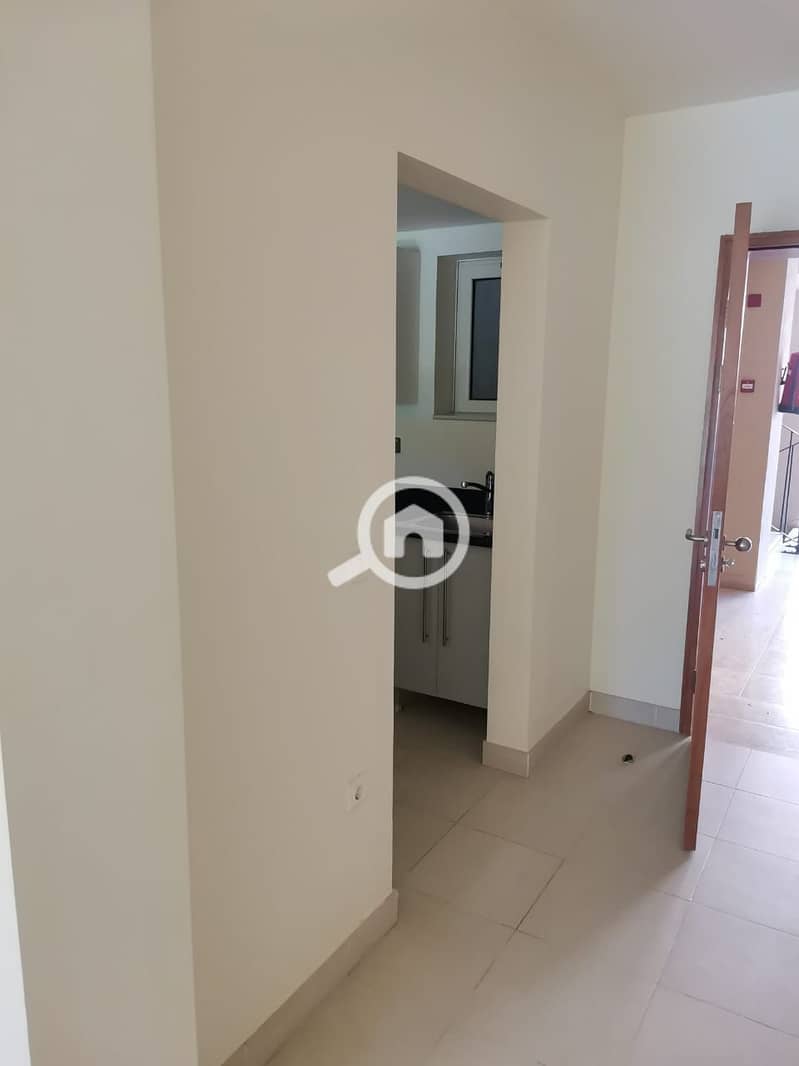 7 60daae0d-d91c-410c-8ce6-df75b35c8b38. jpg