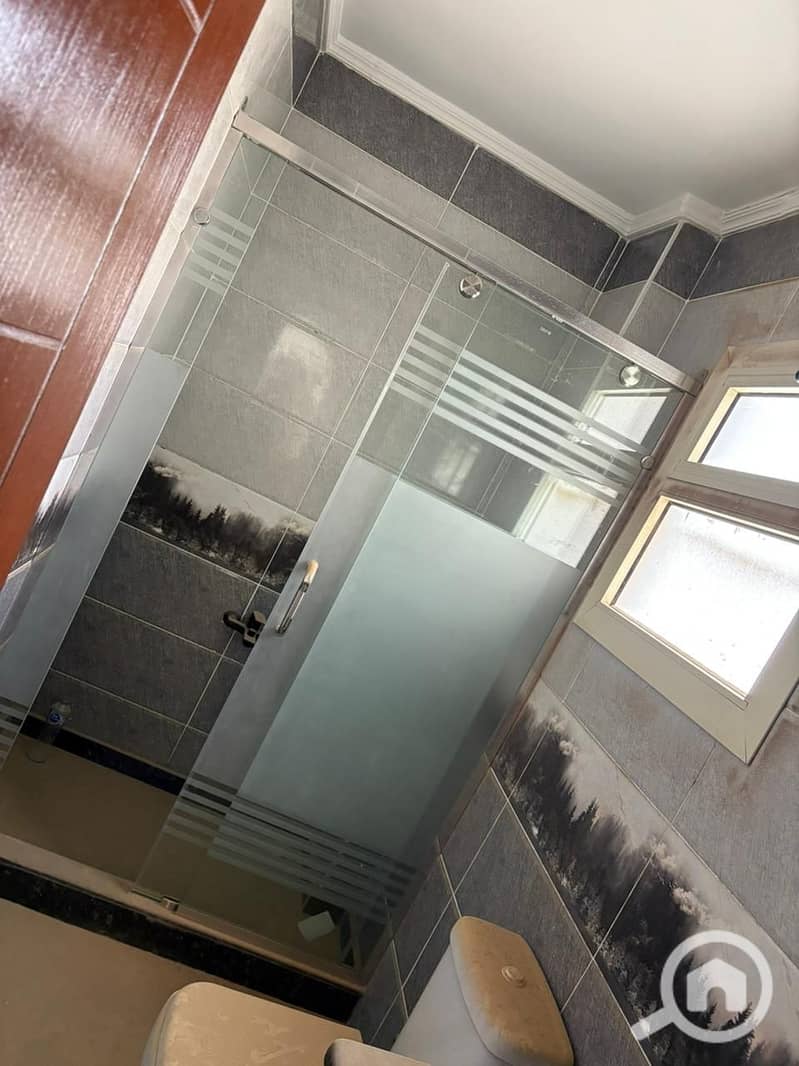 6 WhatsApp Image 2025-12-20 at 20.14. 05 (2). jpeg