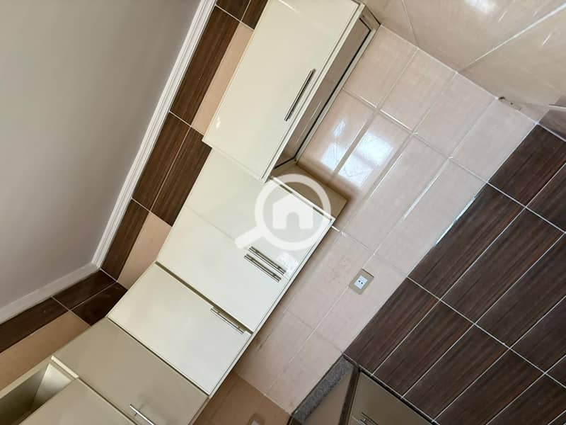 7 WhatsApp Image 2025-12-20 at 20.14. 05. jpeg