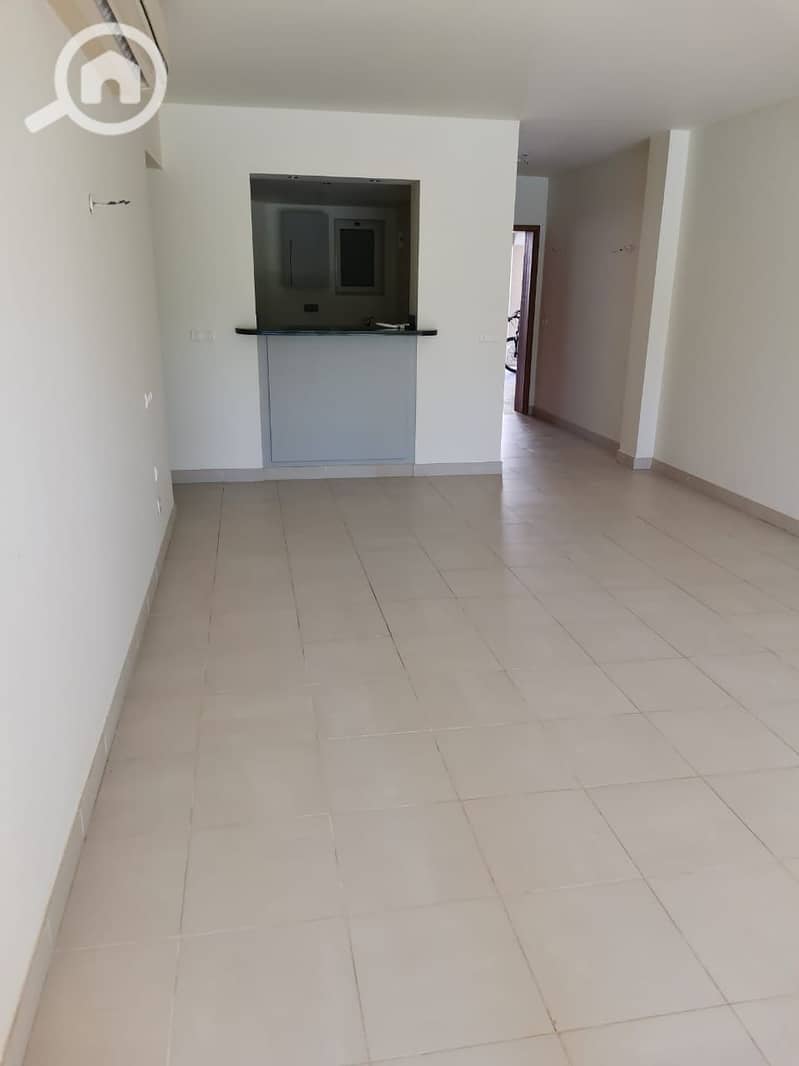 4 WhatsApp Image 2025-12-28 at 23.00. 58 (3). jpeg